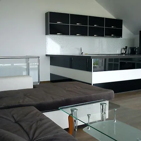 Queen Maria וילה
